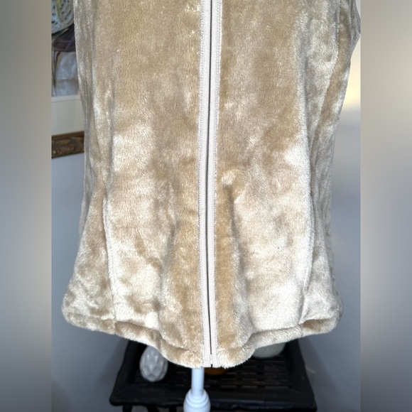 Kim Rogers Faux Fur Vest Petite Small - Picture 3 of 9